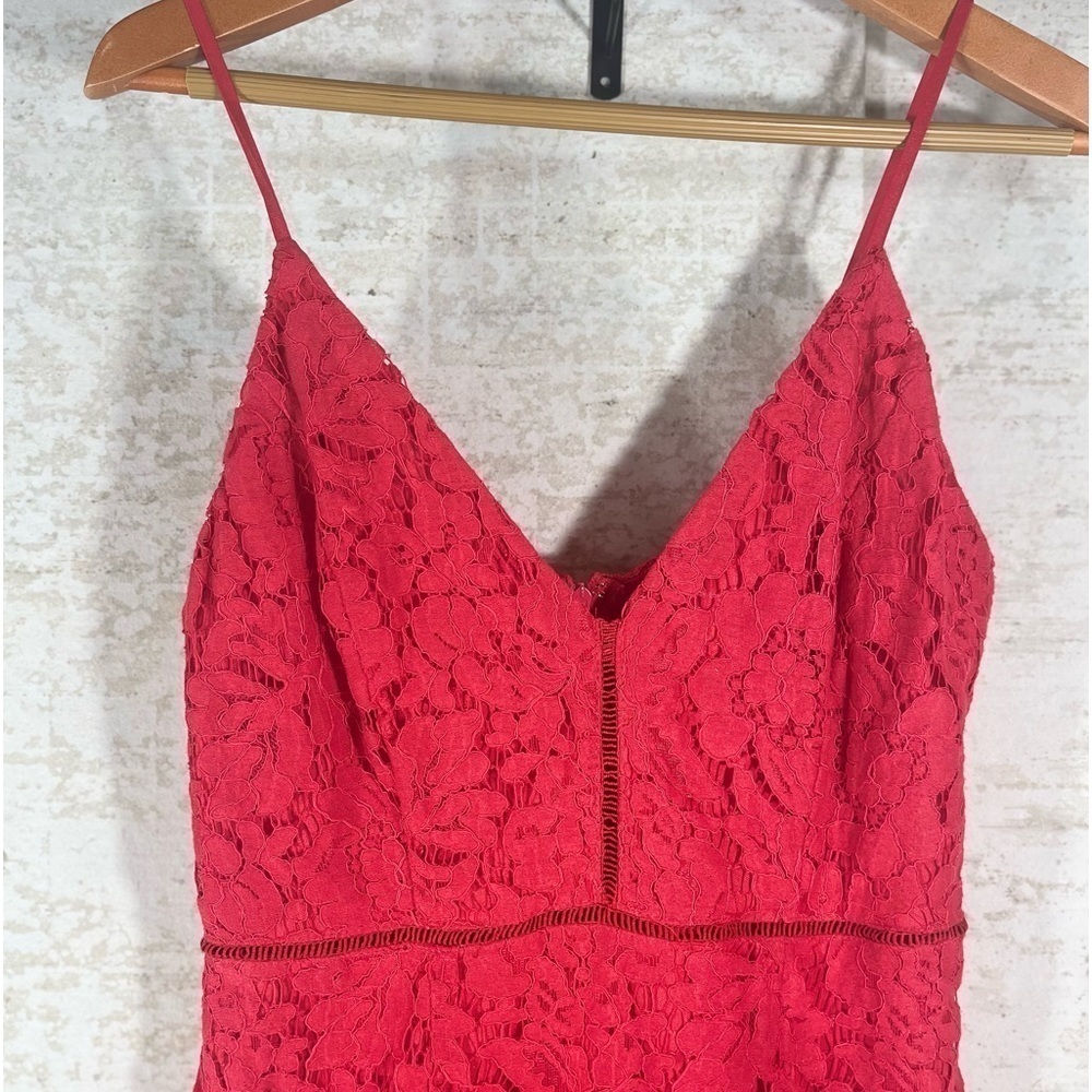 ASTR Red Lace Dress Sz Medium Spaghetti Strap Cami Boho Cocktail Formal - Picture 4 of 11